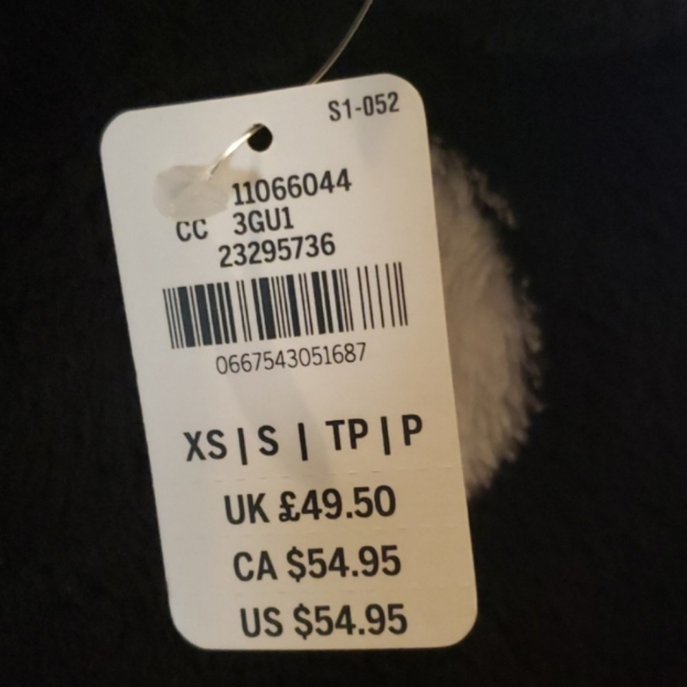 Victoria Secret Robe - Picture 2 of 4